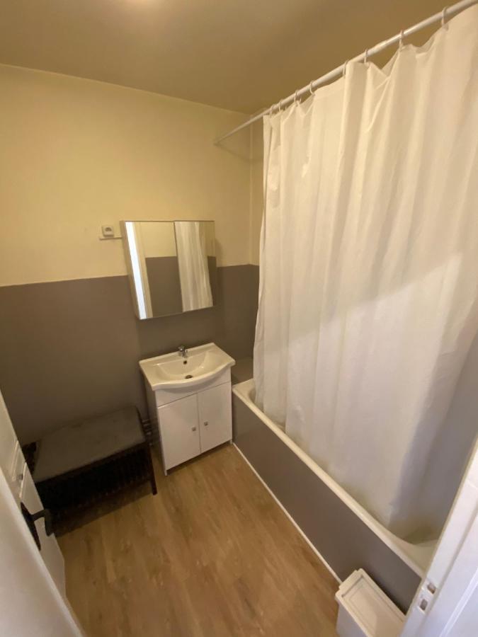 Chambre Deluxe Le Mans Buitenkant foto