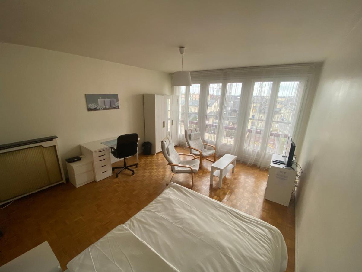Chambre Deluxe Le Mans Buitenkant foto